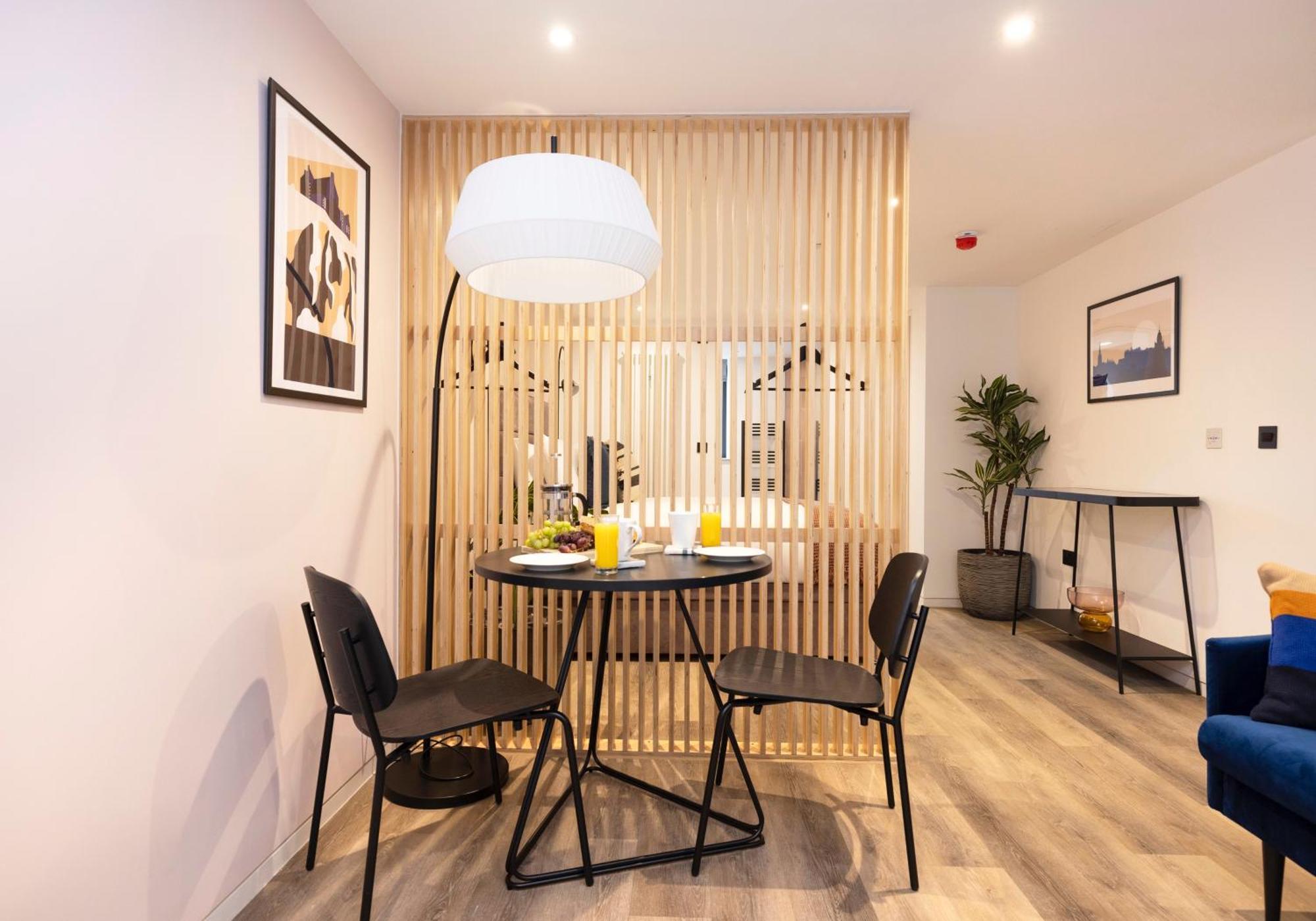 Charming Studios Near Holyrood Park & Calton Hill Édimbourg Chambre photo